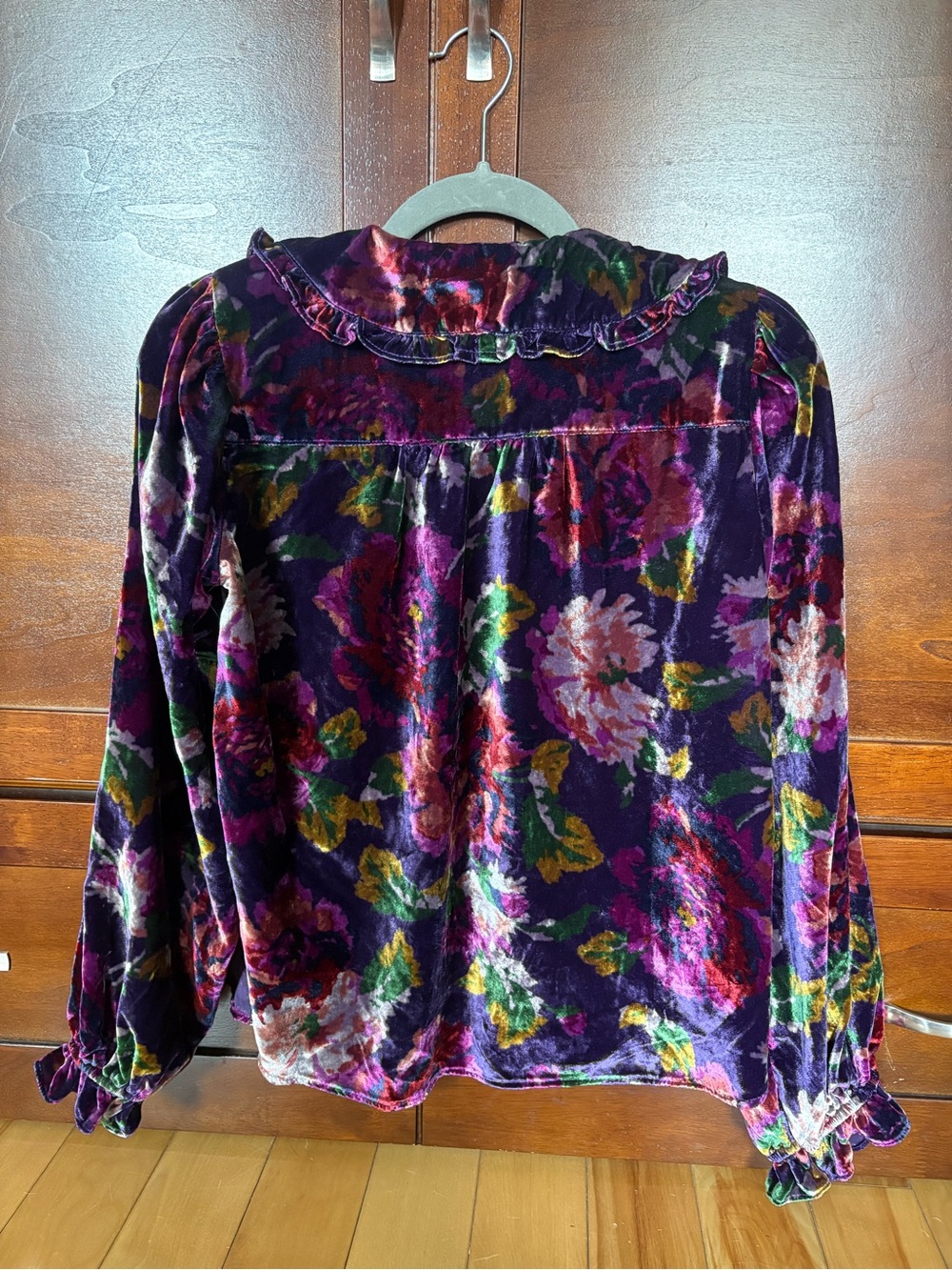 Pilcro Kiera velvet top - Picture 5 of 5